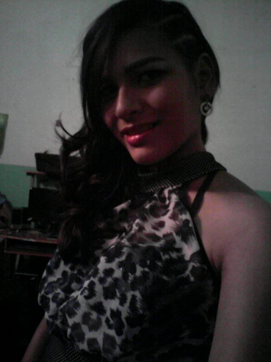 yesickaandre's tweet image. 