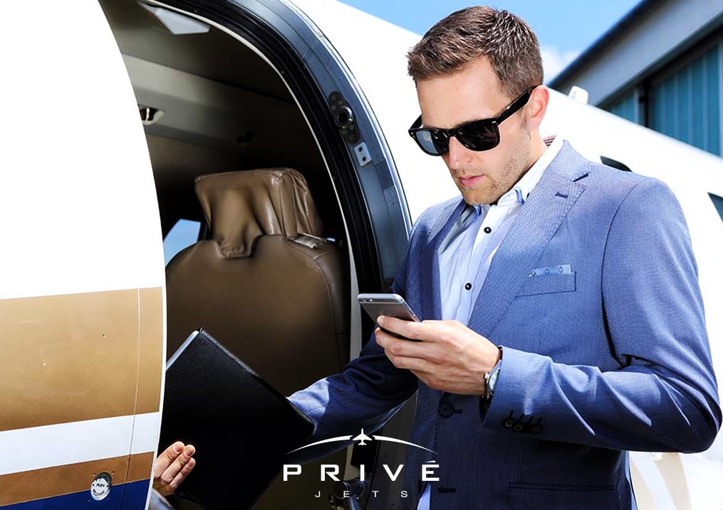 PriveJets's tweet photo. Get to more destinations, to close more deals 🤝🛩 with Prive Jets.
.
#PriveJets #PrivateJets #CharterAJet #BusinessFlying #FlyingForBusiness https://t.co/cOktio8fTq