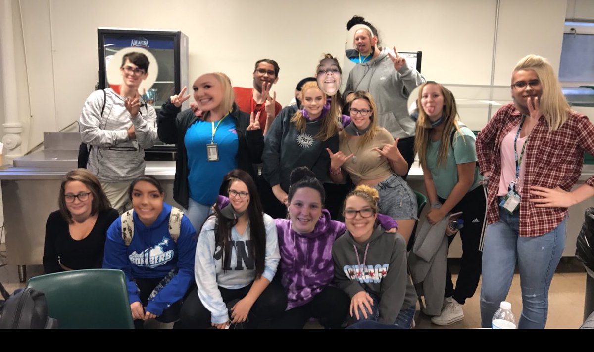 camillionaire2u's tweet photo. In yearbook, great editing is a must... but fun editing is even better. Yearbook Camp '17 #Walsworth #YerdNation @YBKAlyssaMoses https://t.co/Tb3SjiuKZ4