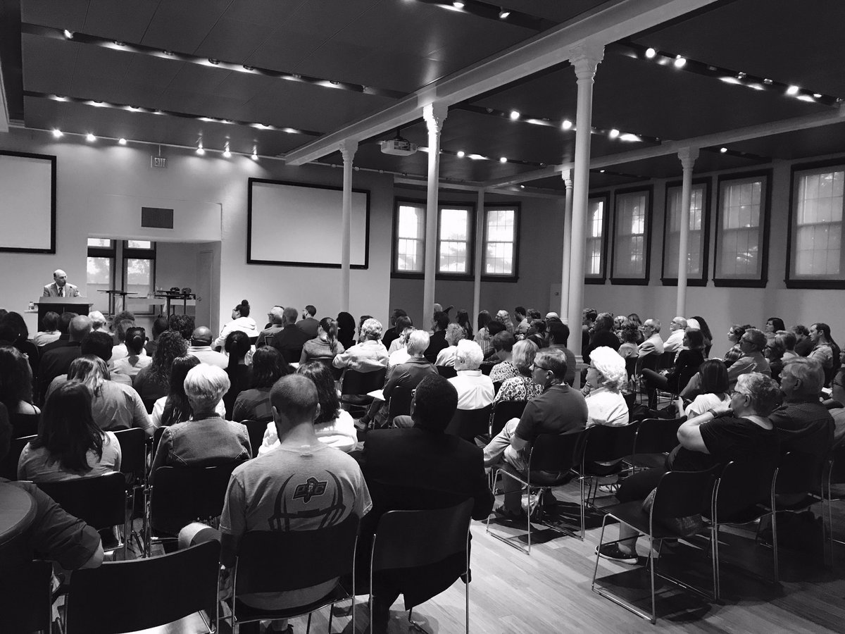 HughesCenter_KU's tweet photo. Great turnout for discussion of The Color of Law w/ author Richard Rothstein @TheCommonsKU https://t.co/DSH2iwJz1v