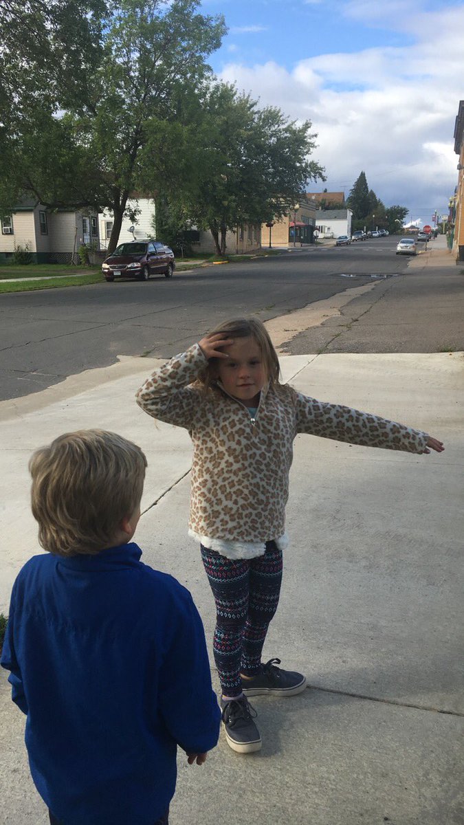MaymeAlice's tweet image. Teaching their cousin to #StopLookAndListen at every intersection #BackToSchoolSafety #MiniSafetyChampions