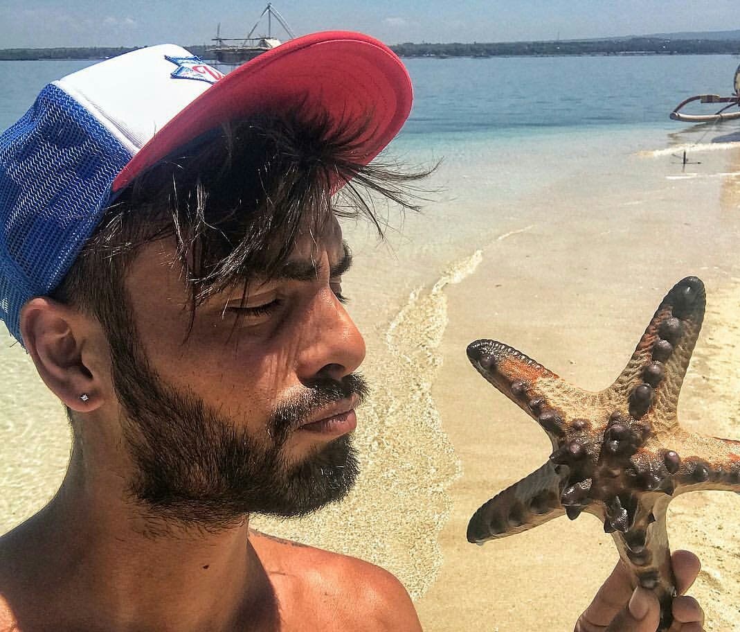 Alby1520's tweet photo. Quanti like per i fratelli Serpa?! ❤
Grazie di esistere ragazzi! ☀😘
#tantaroba #fascinoecarattere
#marioserpa #francescoserpa https://t.co/AjMHpK7KSL