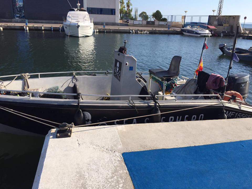 Clean_Beach_SP's tweet photo. Santa Pola con Sea Shepherd  operación mare Nostrum 3 quitando redes fantasmas con proyecto clean Beach, Antias Buceo y cofradía pescadores https://t.co/B4erGsmmcH