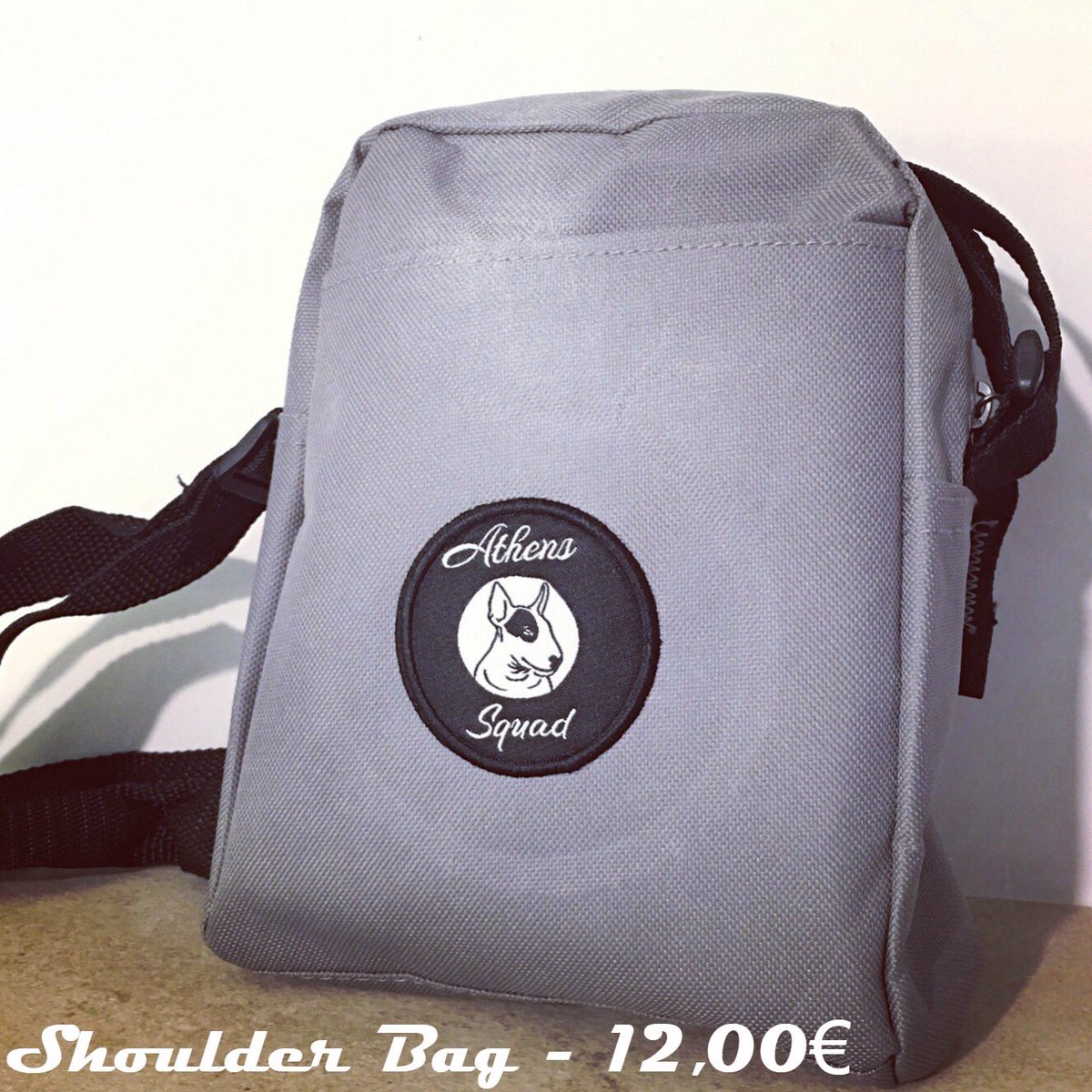 AthensSquad's tweet photo. Shoulder Bag Athens Squad
Κωδικός: SB00 - ΤΙΜΗ: 12,00€
ΕΞΟΔΑ ΑΠΟΣΤΟΛΗΣ: 3,30€
ΔΩΡΕΑΝ ΑΝΤΙΚΑΤΑΒΟΛΗ ΣΕ ΟΛΗ ΤΗΝ ΕΛΛΑΔΑ https://t.co/IEAHLO8pVD