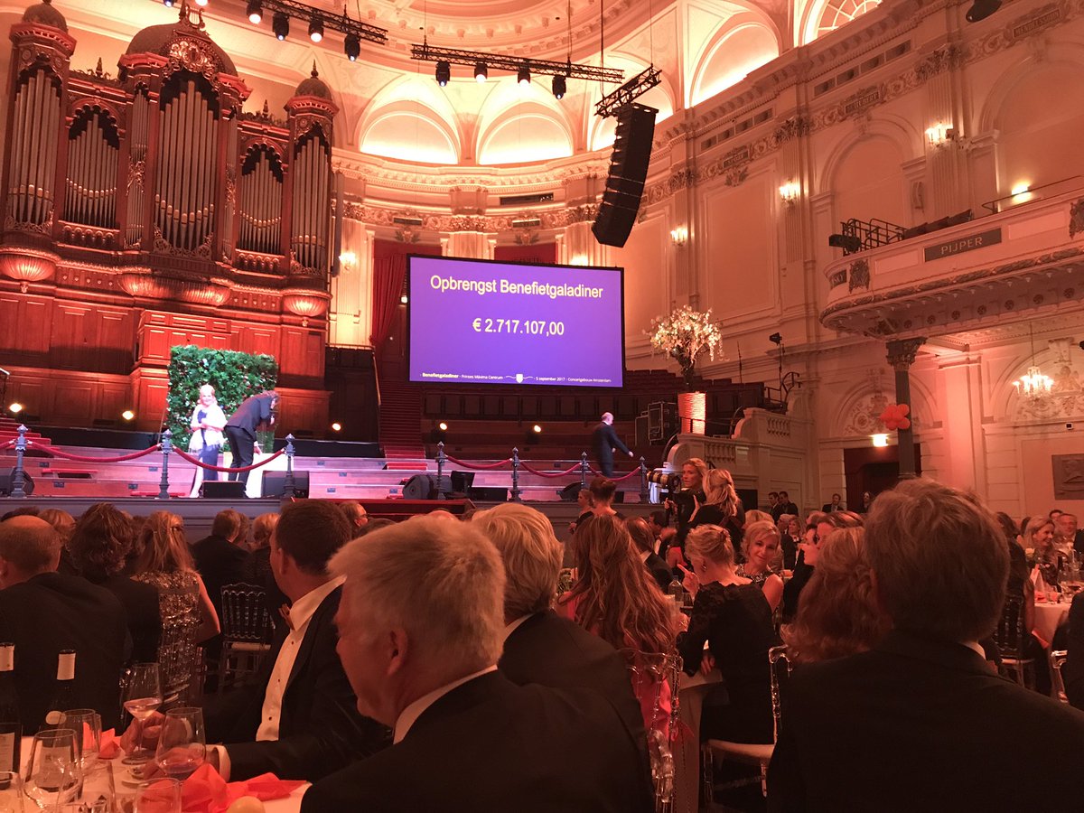 van_der_linden's tweet photo. Prachtige avond in het concertgebouw, benefietgaladiner Prinses Maxima Oncologisch kindercentrum met een hele mooie opbrengst. https://t.co/hy2KZ8wF1X