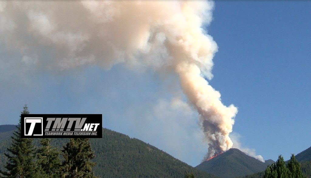 TMTVBCTV's tweet photo. Update on the #HarropCreek #BCWildfire meeting held last evening will be posted on https://t.co/4Uyrs61wJb this evening #ProctorBC #HarropBC https://t.co/I9m63SMeie