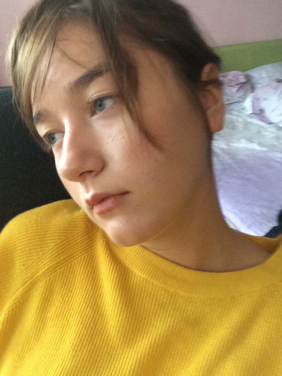 alina_sehi's tweet photo. когда сделал два упражнения из дз https://t.co/ojUEww2706