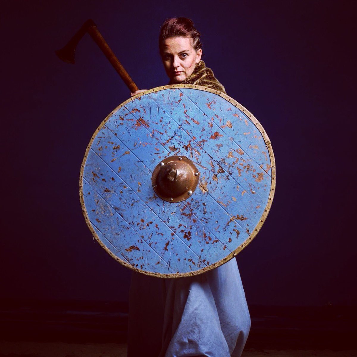 avchouler's tweet photo. Enjoying being a shield maiden @ShieldMaidenDnD @KatherynWinnick #shieldmaiden #vikings #fun #photoshoot #Johnhaswell #johnbrown https://t.co/HEWJE9J1Xv