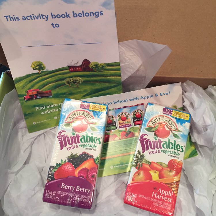 ppanthr's tweet image. So excited to get my first VoxBox!  I got this complimentary box with Apple and Eve juice boxes to sample and review!