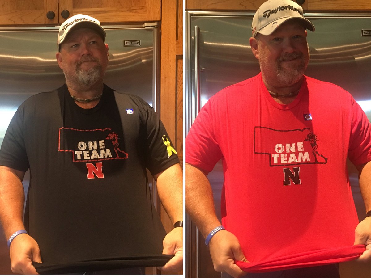 GitRDoneLarry's tweet photo. I couldn't figure out which @TeamJack shirt I wanted to cut the sleeves out and wear so... I'm gonna go with the red one! https://t.co/Yvb0GlaoQV