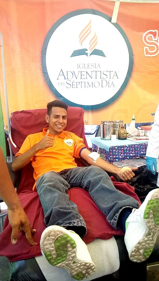 IASD_Shaddai's tweet photo. Jóvenes Participan de la Jornada de Donación de Sangre en la ciudad de Acarigua #CercaDeTi2017 https://t.co/ZqrM24uVut