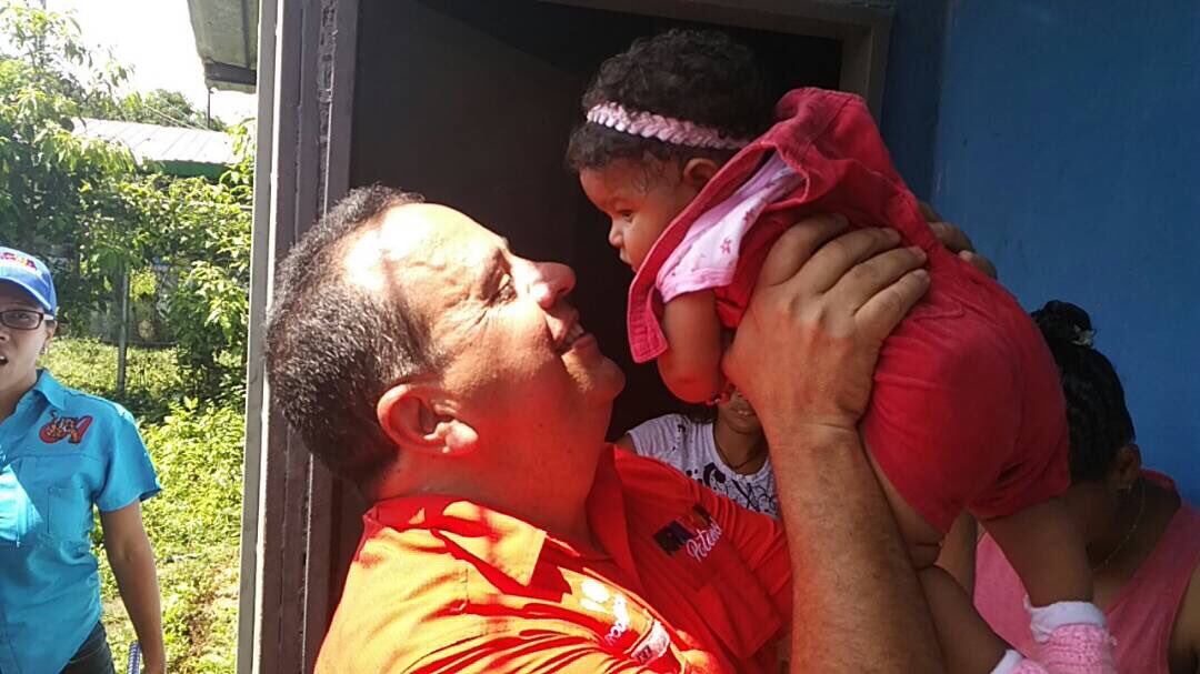 RMarcoTorres's tweet photo. Orgulloso de compartir con la gente de Camatagua, hombres y mujeres con fortaleza infinita resteados con nuestro Pdte @NicolasMaduro https://t.co/rYDD7414n9