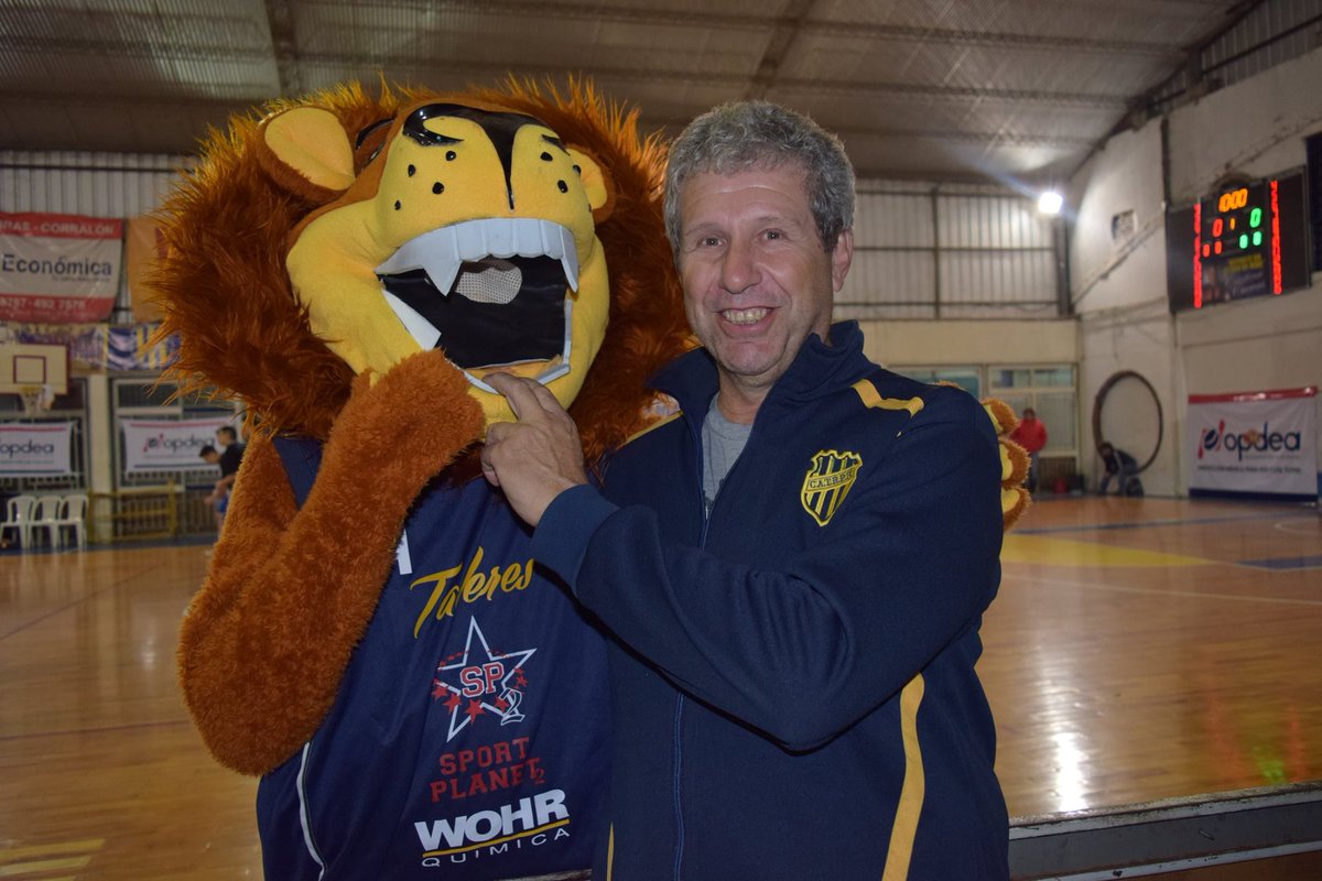 bqtalleres's tweet photo. #SuperligaBasketRosario
#RuloYLaGenteDeLaT
#laTeconVOS
#somoslapasiondelbasquet https://t.co/bENSv9RQJR