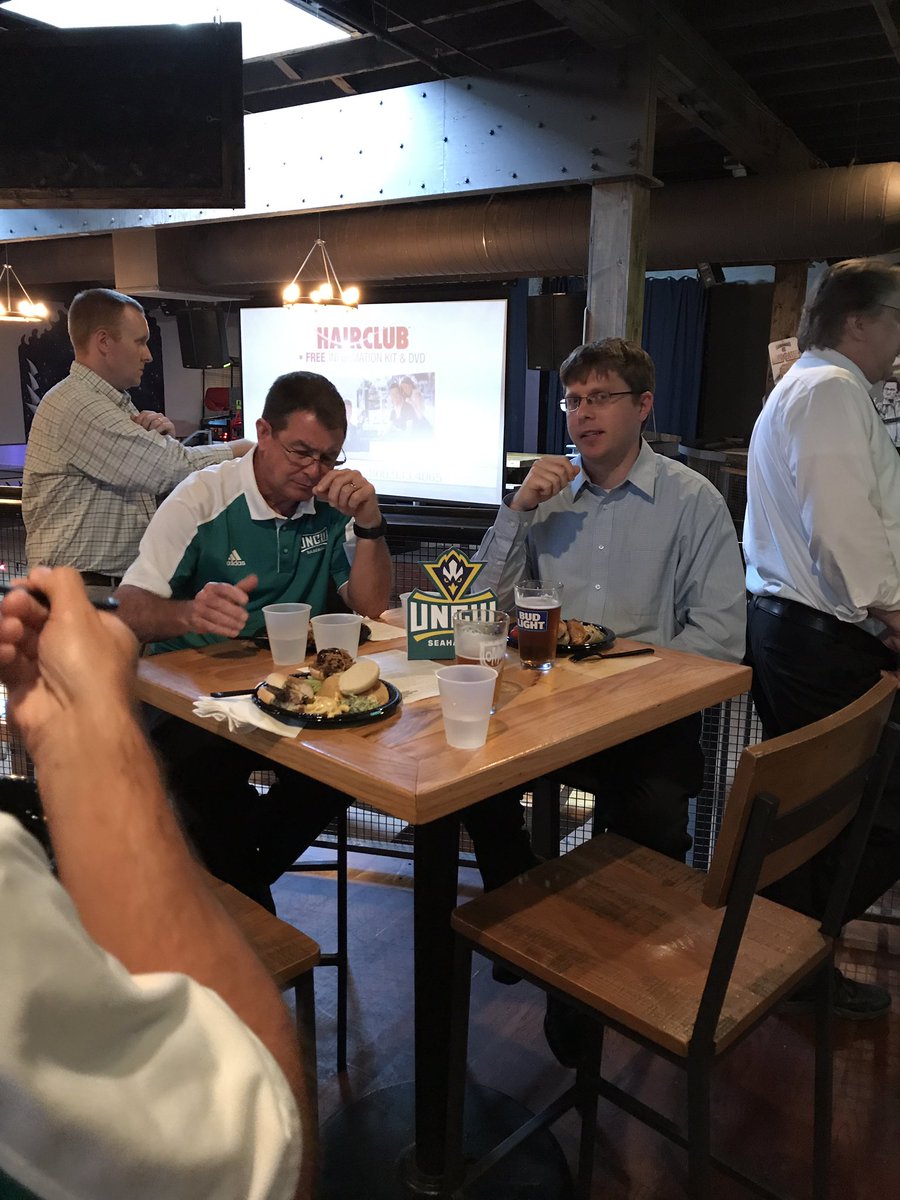 SeahawkClub's tweet photo. Seahawks in Charlotte getting to meet our leaders at the 2nd stop on the 2017 Coaches Caravan 
#SeahawksNation #Wingsup #tealtakeover https://t.co/vbKfAliiNt