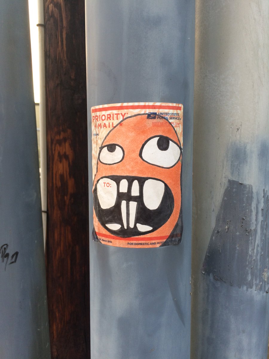 UniqueEug's tweet photo. Eugene, Oregon

#Eugene #Oregon #StreetArt #Art #Funny #LOL #Graffiti #GraffitiArt #Photograph  #UniqueEUG https://t.co/RyGqLz5qUm