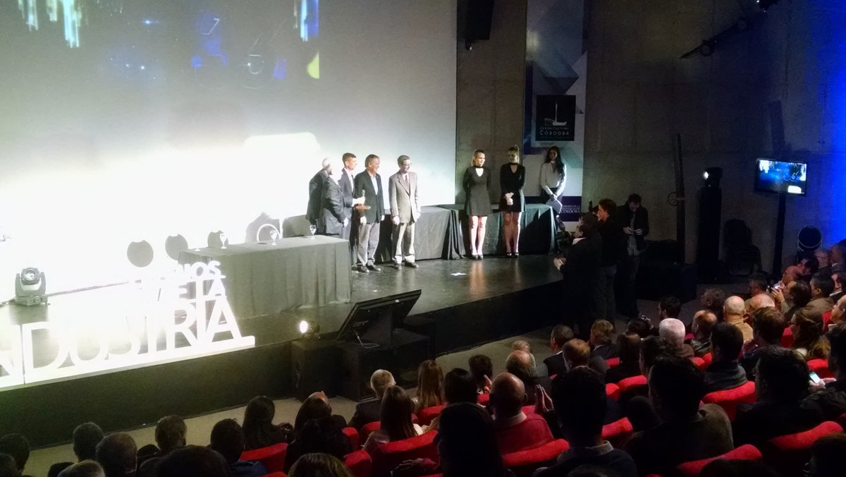 CIIECCA's tweet photo. Felicitaciones a Geminus-Qhom, Insus y Mario Barra de @Vates_SA por sus menciones y premiaciones en los Premios Día de la #Industria https://t.co/03ISe66CFF