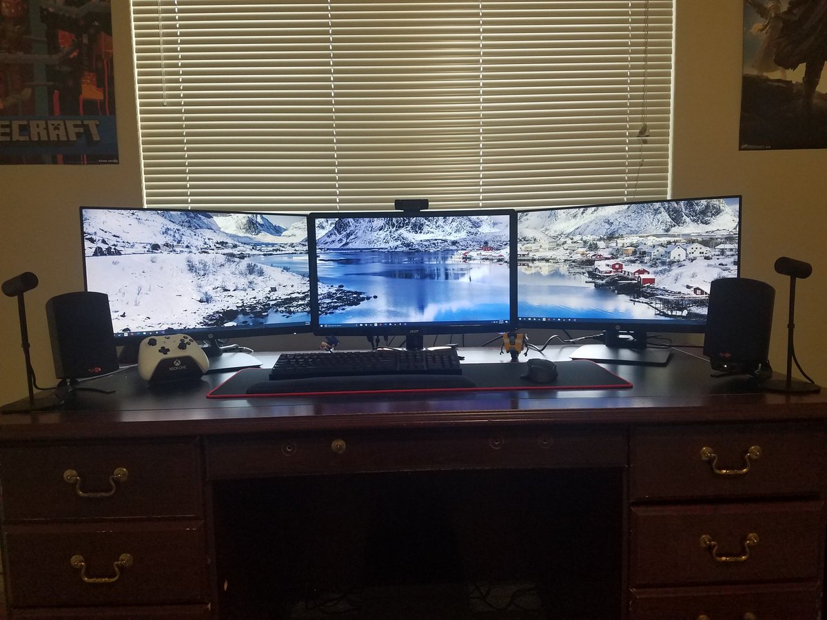 Max_Beauchemin's tweet photo. @AH_Michael Glad you like your new PC! Just got myself a nice little upgrade too. Hope to see you online at some point! https://t.co/EpsOkLftZ6