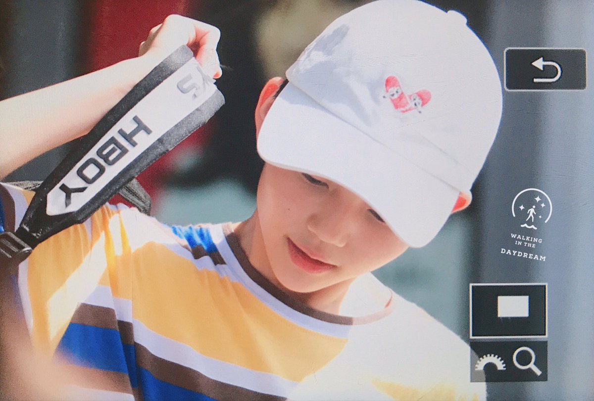 20040809_WITD's tweet photo. 170825 PEK 입국 #YHBOYS #殿甲 #DIANJIA https://t.co/x2rvyPPJjD