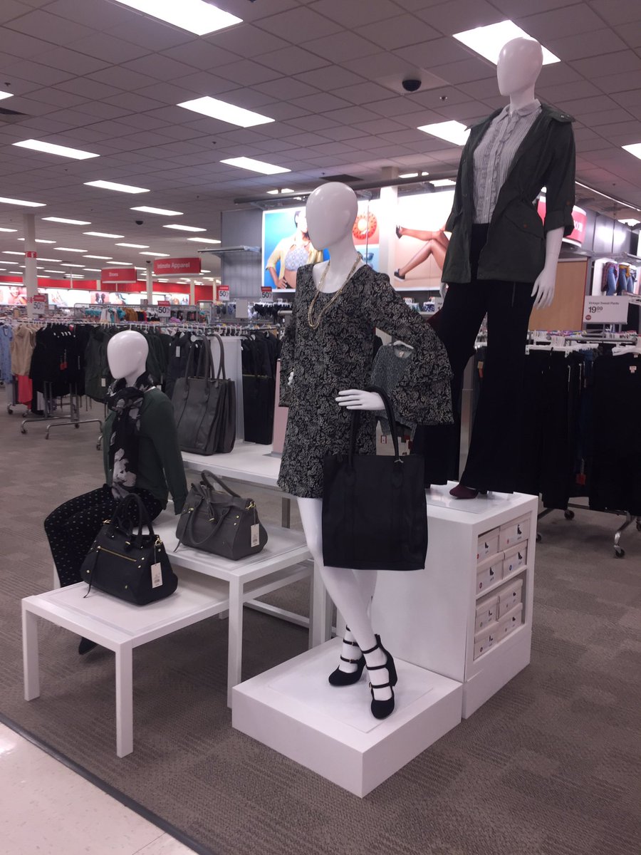 Savana_VM's tweet image. Obsessed with these A•N•D girls!! 💃🏼💁🏼 #G199ANewDay #targetstyle #OnlyAtTarget #T0694 #merchandising #ANewDay