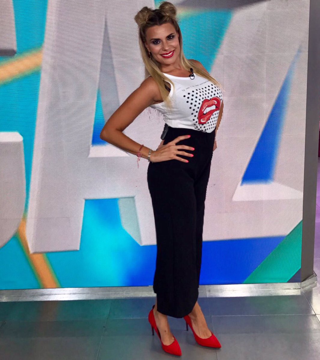 Estáis cazando 🦋? <a href="/cazamariposastv/">Cazamariposas</a> <a href="/divinity_es/">divinity</a>