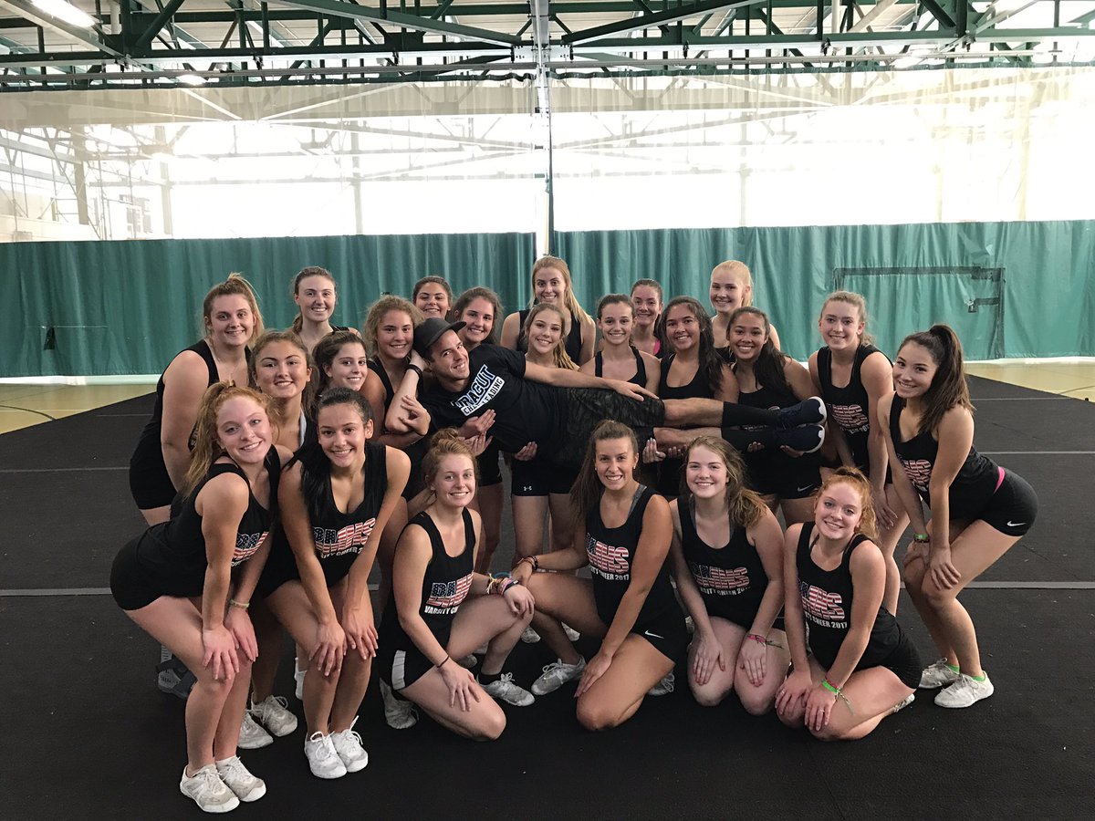 BMHSVC22's tweet photo. Huge thank you to @scottrigoli the most amazing choreographer for our best routine yet! 💚 https://t.co/MmPmZMIFz1