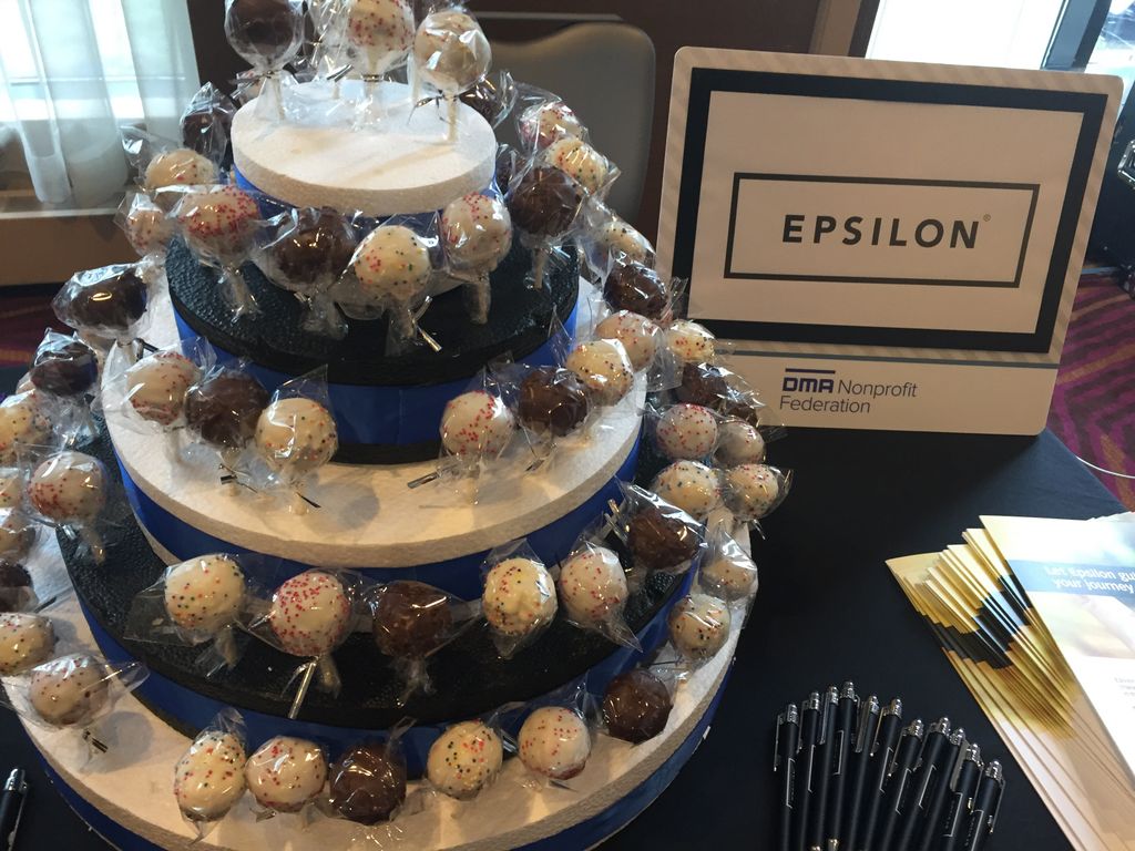 ANANonprofit's tweet image. SWEET! Need a treat after lunch? @EpsilonMktg has got you covered today at #ChiNP17 - Stop by for a snack-N-chat