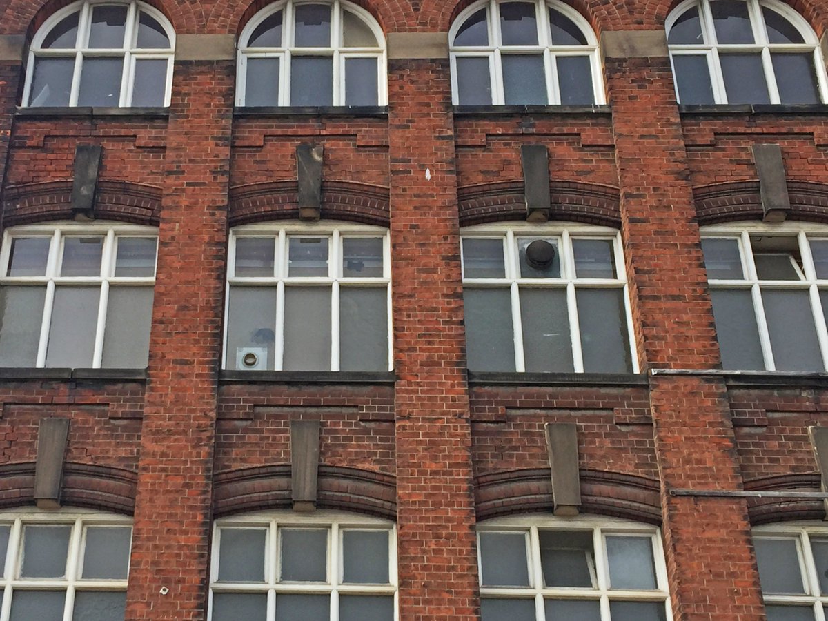 A former hat factory will soon become an exciting space for businesses! Take a free tour before the transformation! ow.ly/jb6m30eFFwD