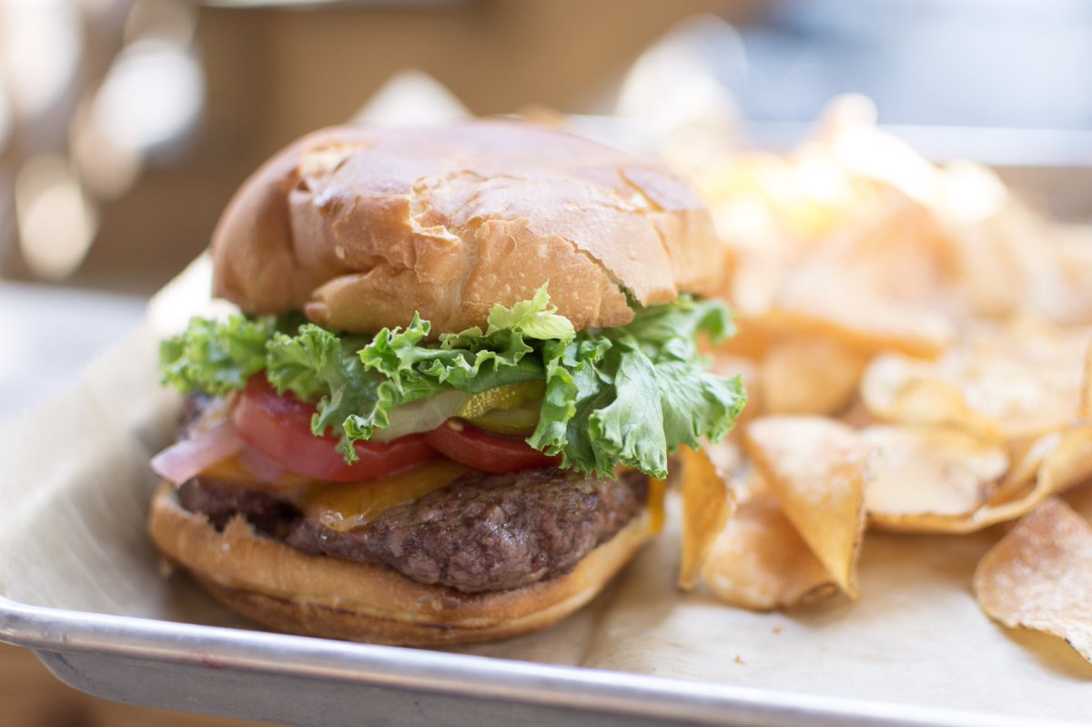 RedBrickkitchen's tweet photo. Rainy days and burgers go pretty well together. Just saying... #rainydays https://t.co/mJ3uGW2Gib