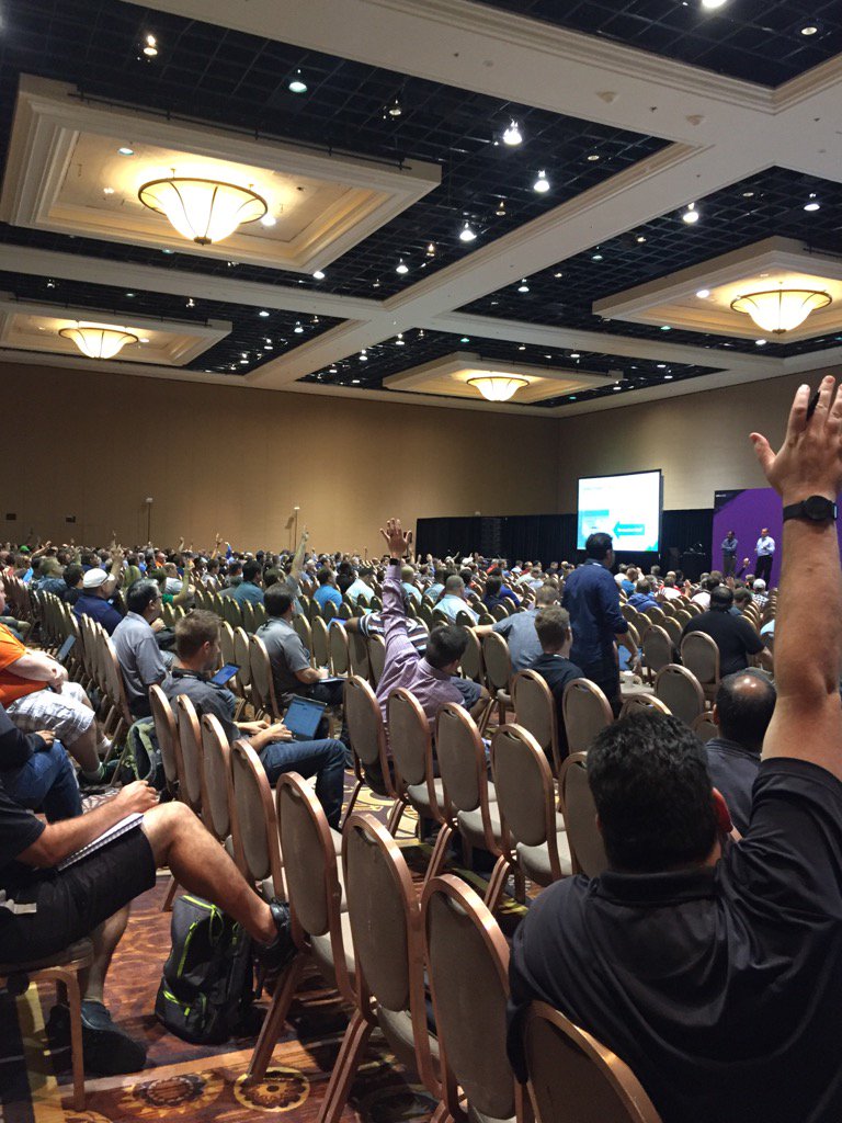 joannegclark's tweet photo. Packed room at Delivering Real world 3D apps w/ VMware and NVIDIA.  Great job Kiran and Luke. @NVIDIAVirt  #VMworld https://t.co/OdikZngtab