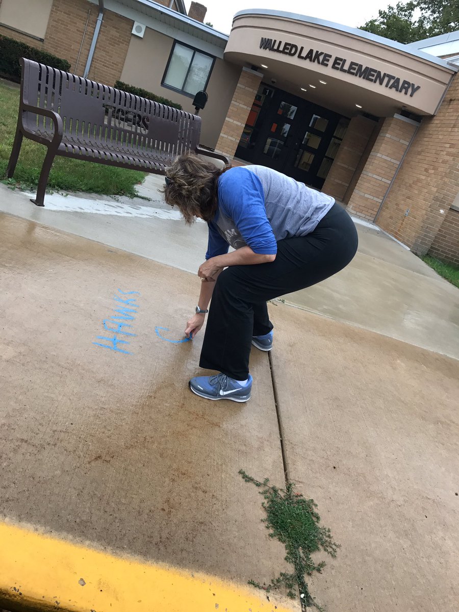 SheltRhonda's tweet photo. @HWE_Hawks #Wleced #HWERally #fapesplus1 https://t.co/sGR14JLHGW