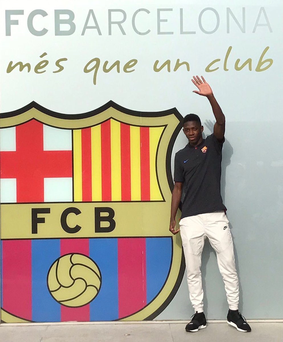 ernestomoctezum's tweet photo. Ousmane Dembélé: “Desde que tengo 8 años veía los partidos del FC Barcelona. Esto es un sueño hecho realidad".
#DembeleFCB #DEMBELE11 🔵🔴 https://t.co/zjCYgOH3YF