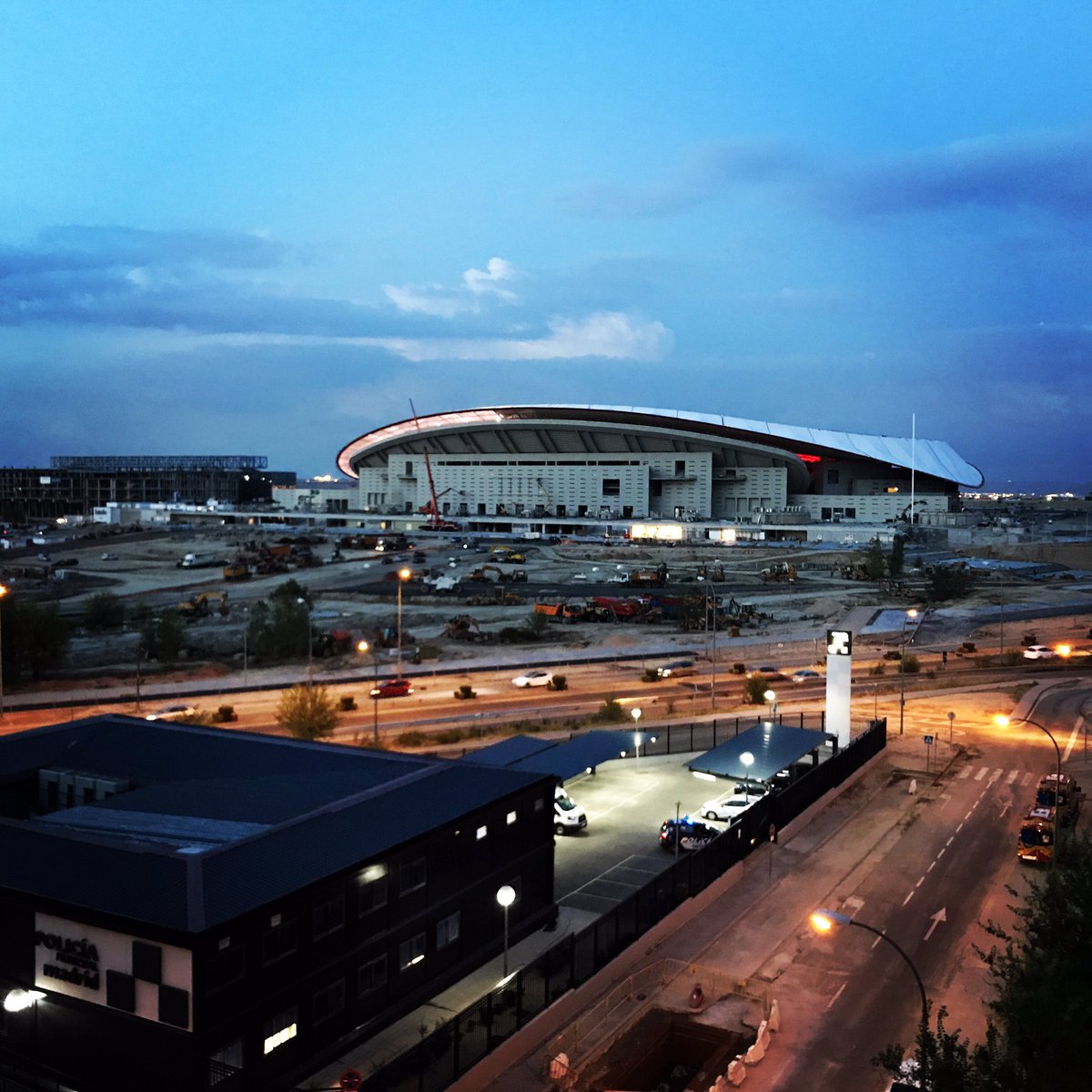 Estadio Wanda Metropolitano (Hilo Oficial). - Página 36 DIa7Lw4V4AAWwnV