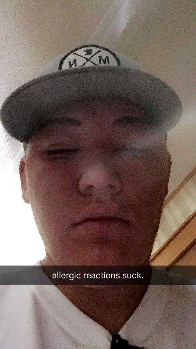 bryce_mcgary's tweet photo. I'm Bryce McGary and I lost 200 pounds on Nutri-system, I've never felt better 😉 https://t.co/DYt54puDH2
