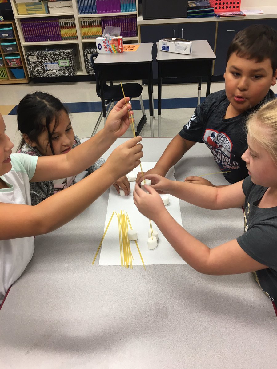 Miss_Harty's tweet photo. Trying to build the tallest tower out of spaghetti noodles and marshmallows!! #ShandsES #teambuilding https://t.co/DNl8yo90Nh