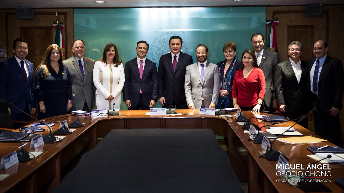 osoriochong's tweet photo. El diálogo es indispensable para fortalecer nuestra democracia. Agradezco a diputados del @PESoficialPPN por la invitación a su #PlenariaPES https://t.co/JjNbXRTkks