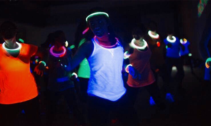 SemoShoutOut's tweet photo. Zumba Glow starting at 6:30 at the Rec!! Join the party and glow as you dance! Free glow gear, door prizes, and more! Go get your glow on! https://t.co/PxXYtOlVtF