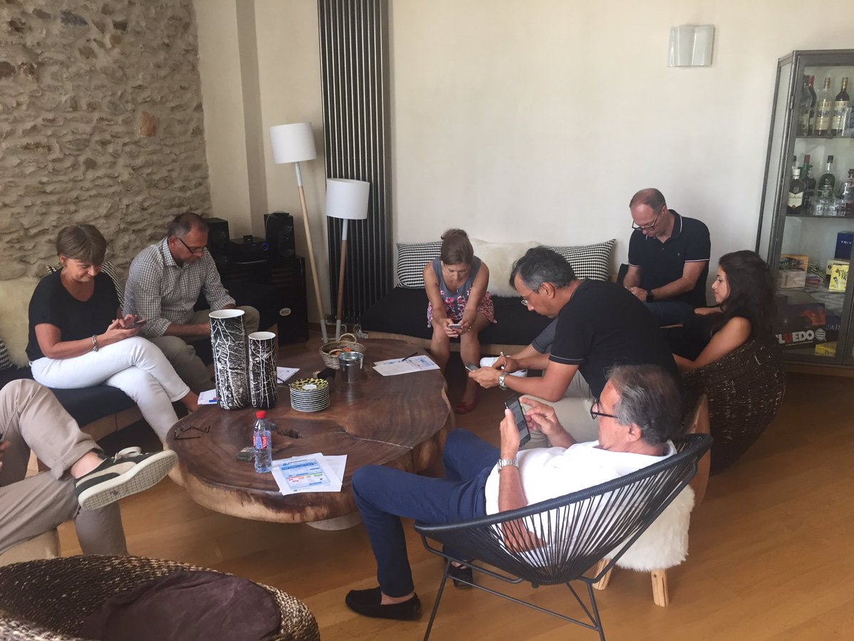 AnneTuet's tweet photo. La DMA connectée !! Ça chauffe #dmapff2017 https://t.co/0B77FF4Sgm