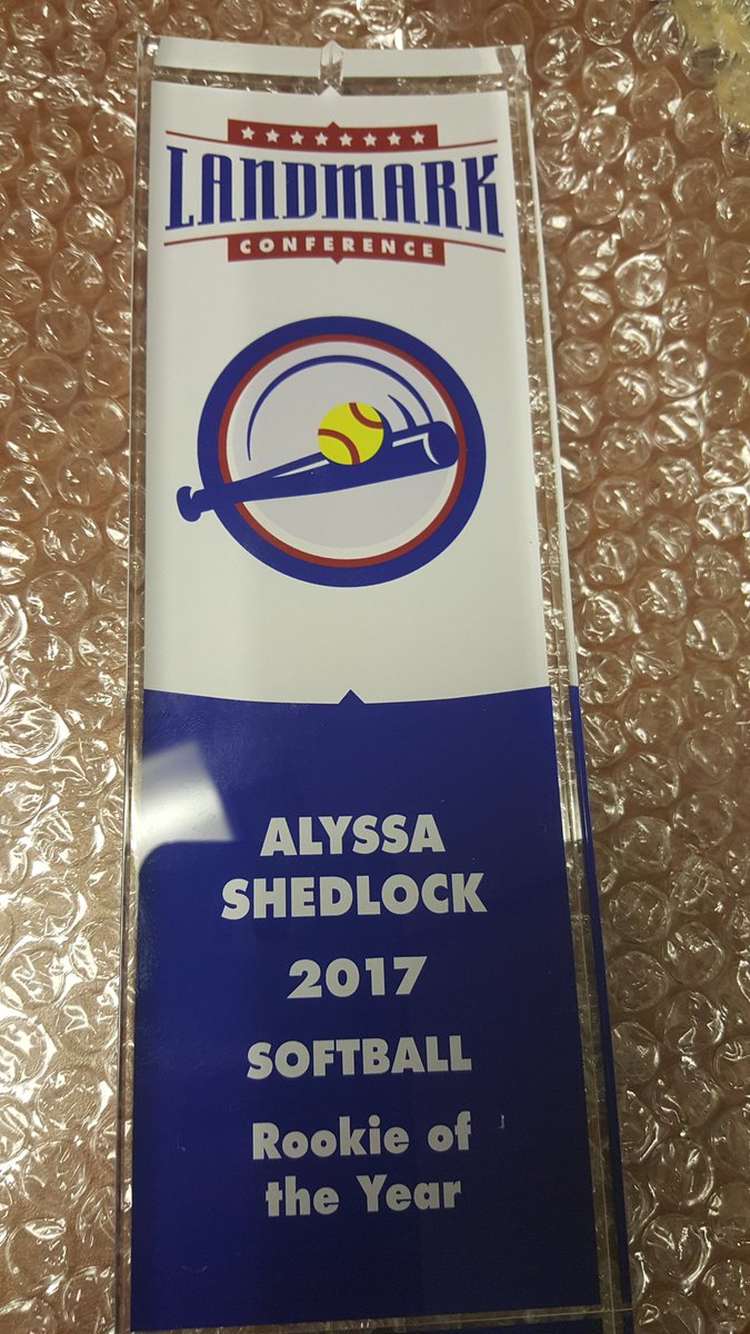 JuniataSoftball's tweet photo. Look what we got today! @alyssalogan26 rookie of the year award!! #swag #wafa #jcsb https://t.co/FwIAuUWCU1