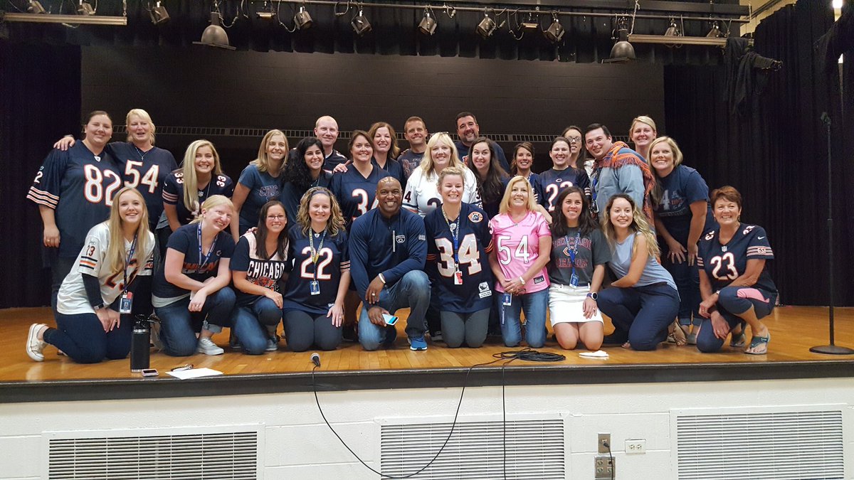 paytonsun's tweet photo. Thanks for having me today Churchville Middle School. Don't forget...#BeGreat. #Wearechurchville #Bears https://t.co/xmxGbZ7eMG