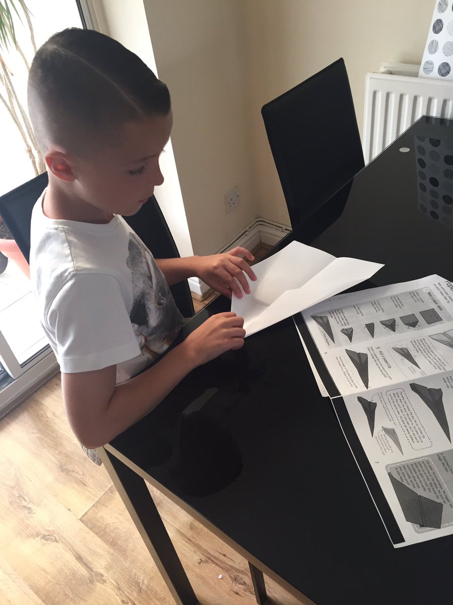 SarahFa87152889's tweet photo. @stfagansMrsC  Harry having fun making various paper planes and seeing how far they can fly !! Summer science challenge 😊 https://t.co/Cwqsi91b6l