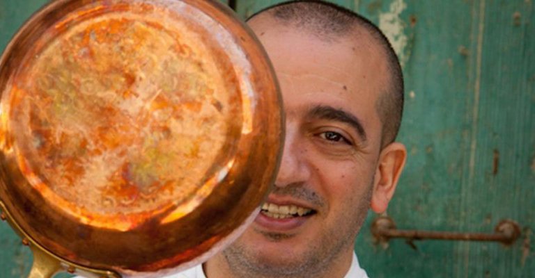 identitagolose's tweet photo. Completiamo il giro della Trinacria, segnalando sei mete gourmet che potranno rendere più gustoso il vostro viaggio https://t.co/OdWSCjp1nb https://t.co/D11rmQFAkG