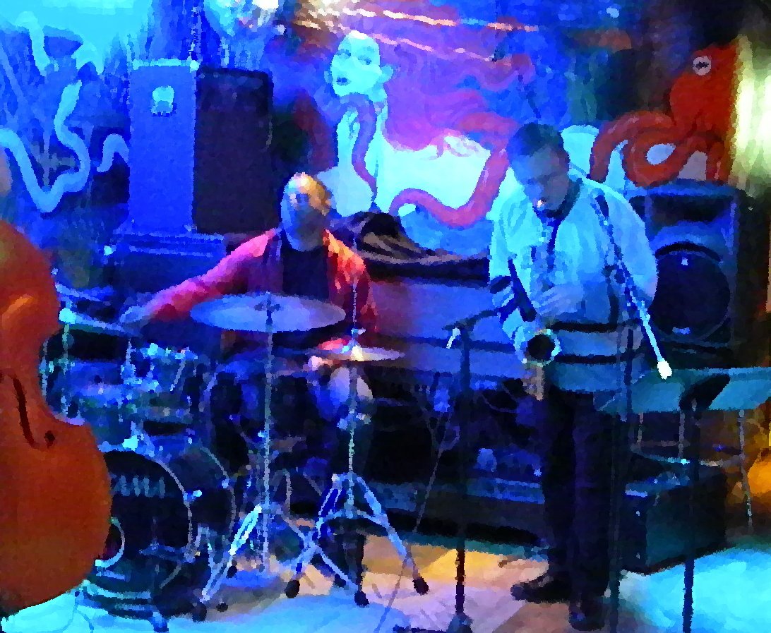 LippGrooveTripp's tweet photo. Listen to some cool live jams from one of our recent gigs - just posted here:  https://t.co/m7qXvnQHkK https://t.co/2GsPMsMJyh