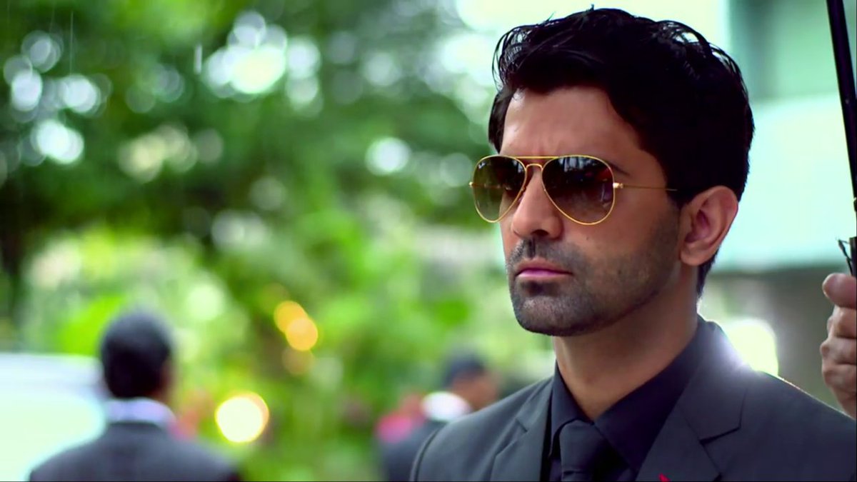 BarunIsTheBest's tweet photo. Cr. SP video
@BarunSobtiSays #IssPyaarKoKyaNaamDoon #TheASR https://t.co/Vy9teqbBj6