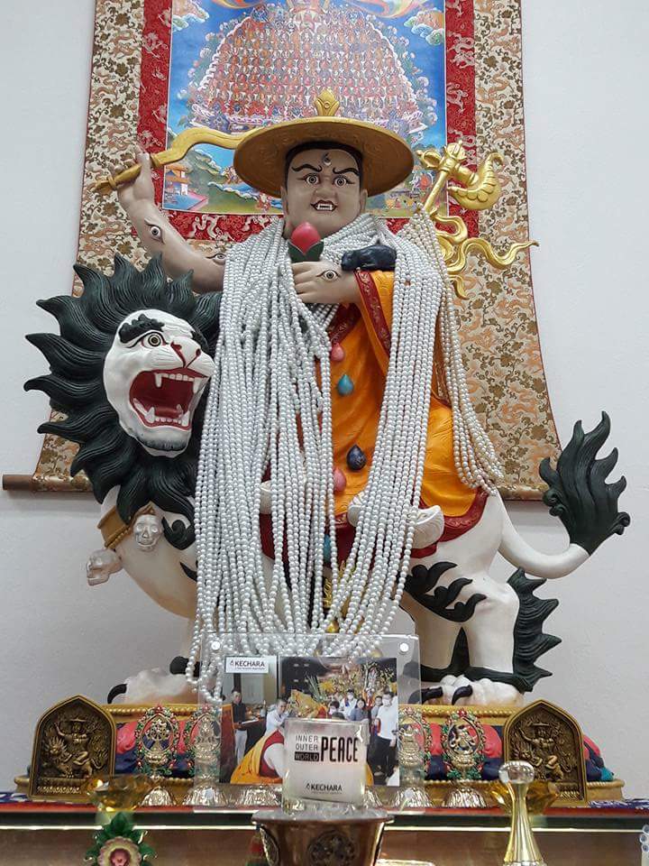 tenzindolkar016's tweet photo. #DorjeShugden Puja performed at #Khjb
#DorjeShugden bestows #powerful #protection ,attracts #positive #energies of #wealth #peace & #wisdom https://t.co/kXbWGWwvxV