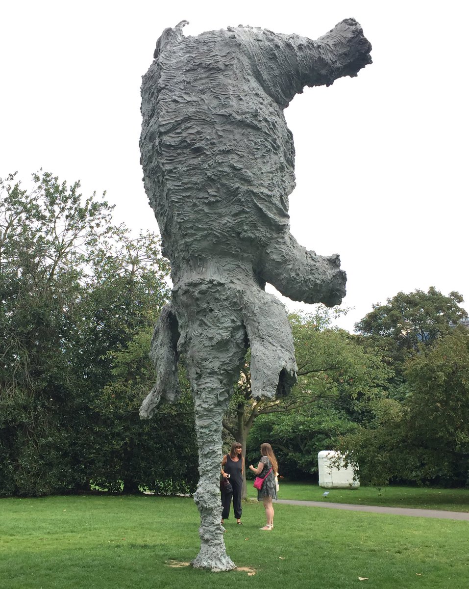 PratfallTees's tweet photo. Gran Elefandret, 2008 by Miquel Barceló at the Frieze sculpture garden in Regent Park, London https://t.co/0wnCrHutsQ
