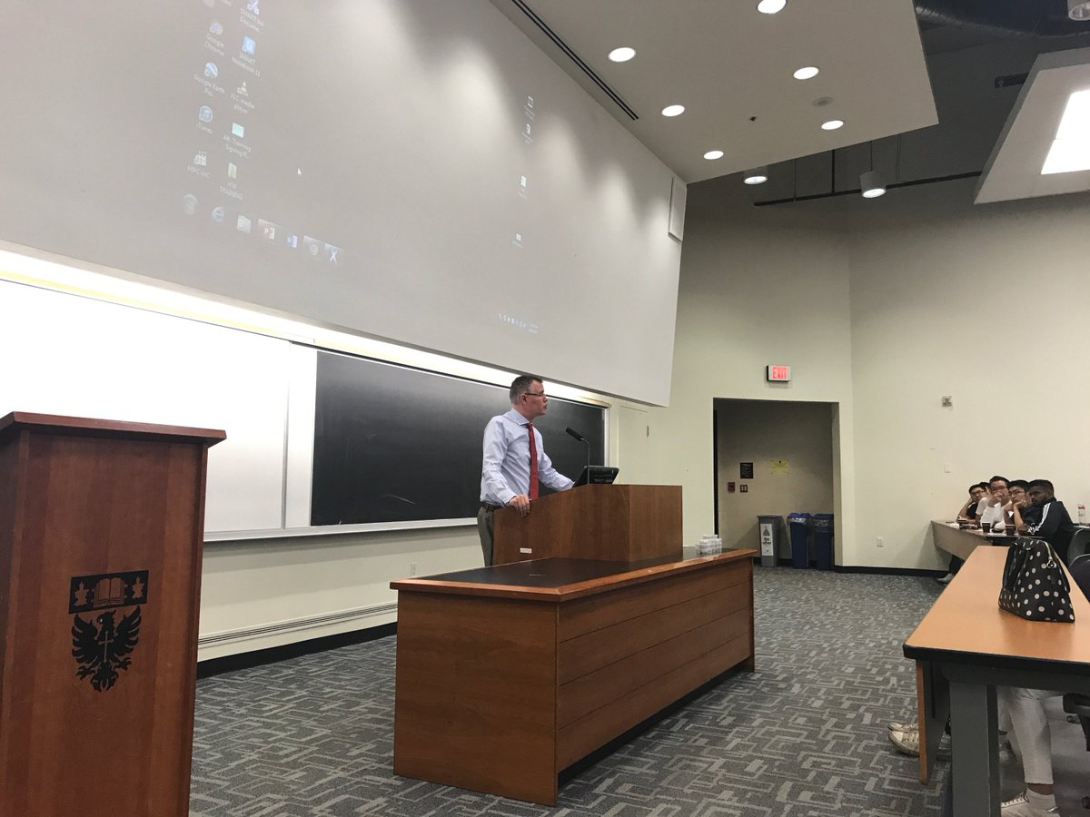 McMasterIHLL's tweet photo. MD formal commitment to Indigenous curriculum and starting a new Indigenous Diversity Chair #McMasterUniversity #MacMed https://t.co/4rrx9rrwFe