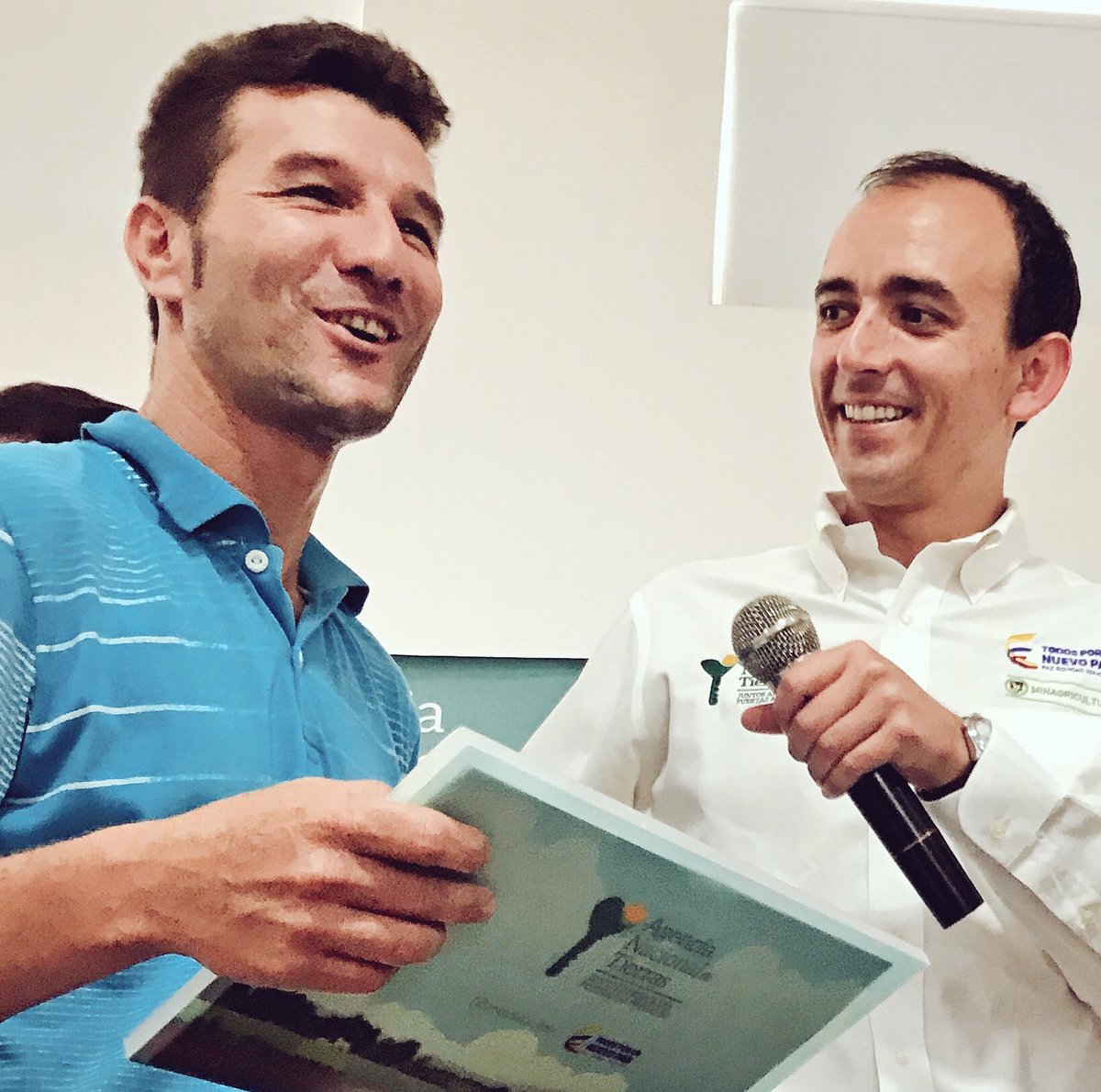 Miguel Samper Strouss tweet media