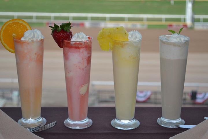 LIVE Thoroughbred Racing returns  tomorrow at 7 pm at <a href="/RemingtonPark/">Remington Park</a>!  Free admission and free valet parking! #MyAdventureRoad #SeeOKC