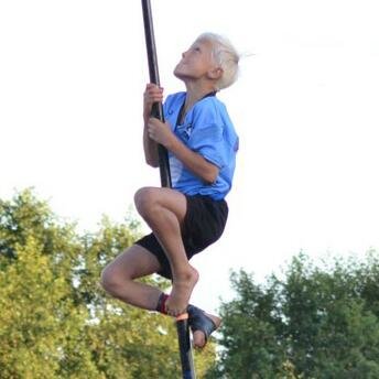 Vanavond 29-8, 18.00 uur een jeugdwedstrijd #fierljeppen in #Winsum met kwalificatie sprongen op de grote schans.