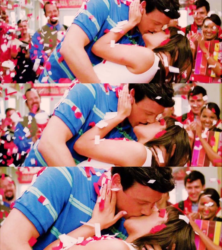 _tinyypjm's tweet photo. @LeaMichele 12 - Finchel's scenes https://t.co/X8tFHPAZVC